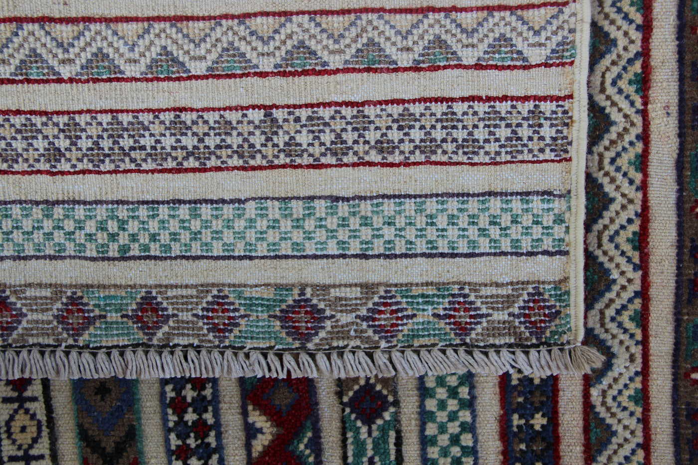 Soumak lines
