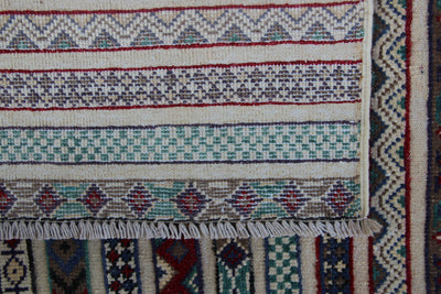 Soumak lines