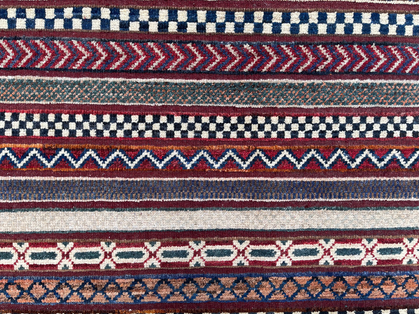 Soumak lines
